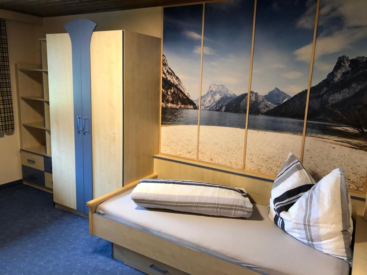 Ferienhaus Bergfrieden 皮茨河谷圣莱昂哈德 外观 照片
